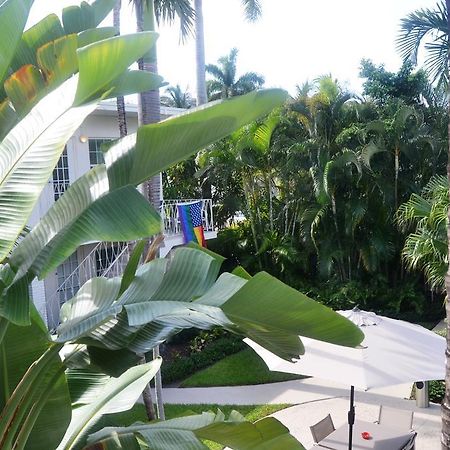 Отель Grand Palm Plaza Форт-Лодердейл Экстерьер фото