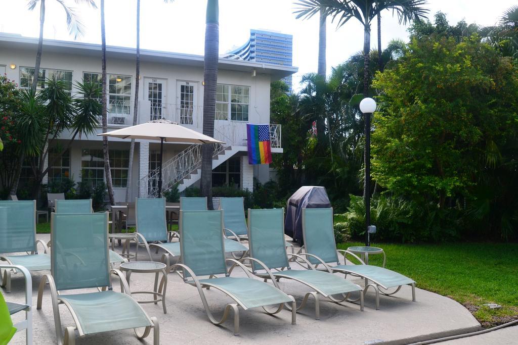 Отель Grand Palm Plaza Форт-Лодердейл Экстерьер фото